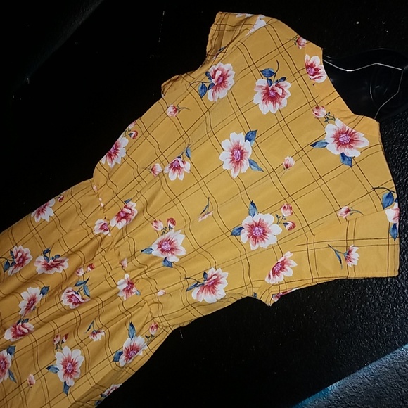 Floral dress - Picture 3 of 3